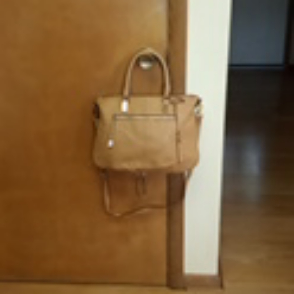 Purse - Picture 2 of 2